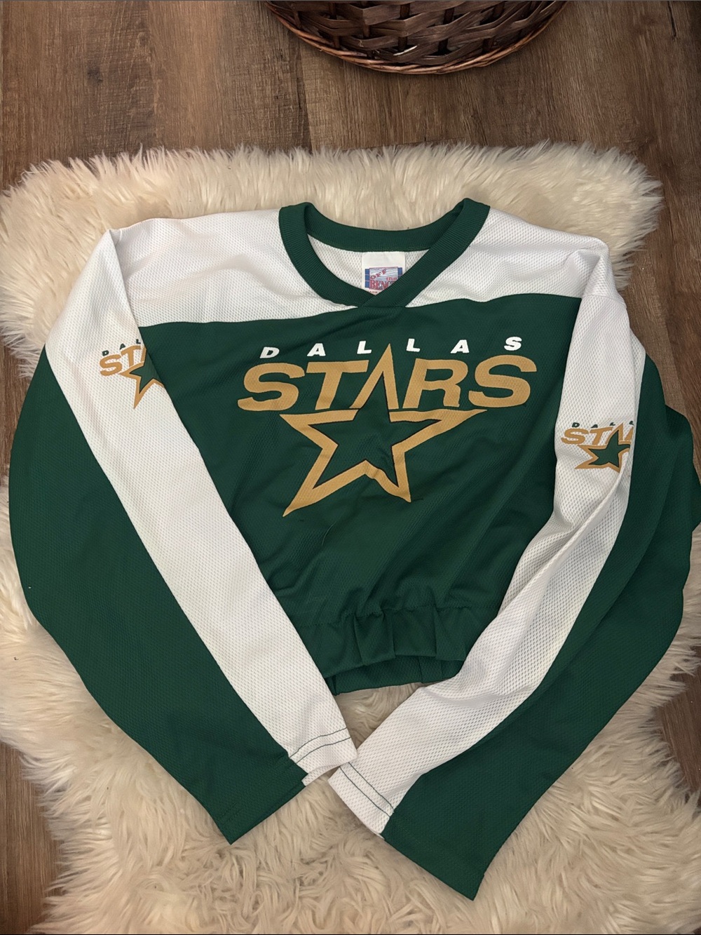 Vintage Dallas Stars Green & White Cropped Jersey